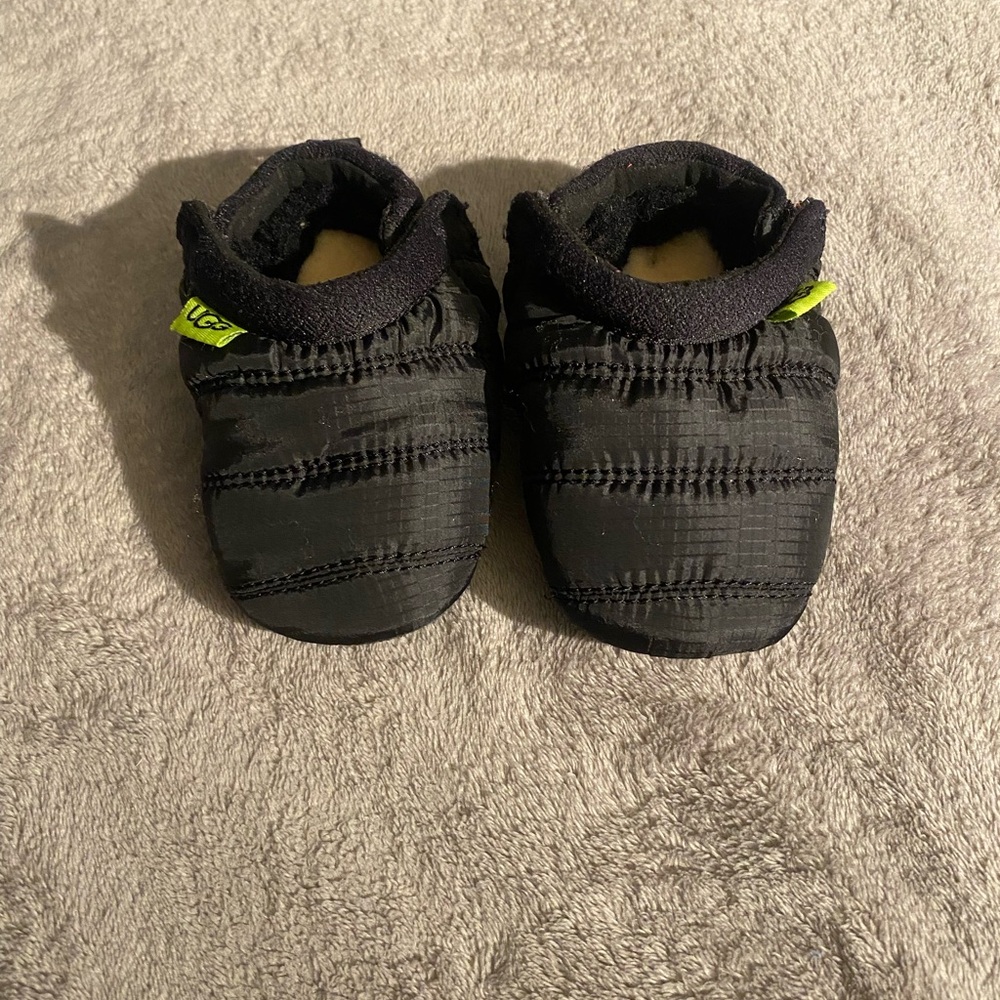 UGG Black Kids
